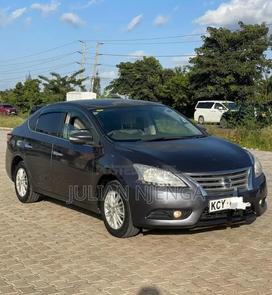 Nissan Sylphy 2013 Maroon