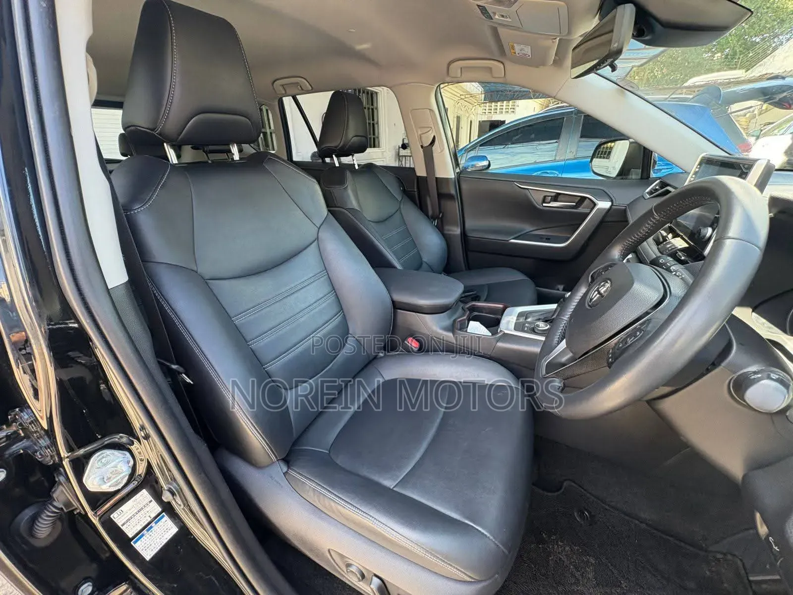 Toyota RAV4 Hybrid 2020 Matt Black
