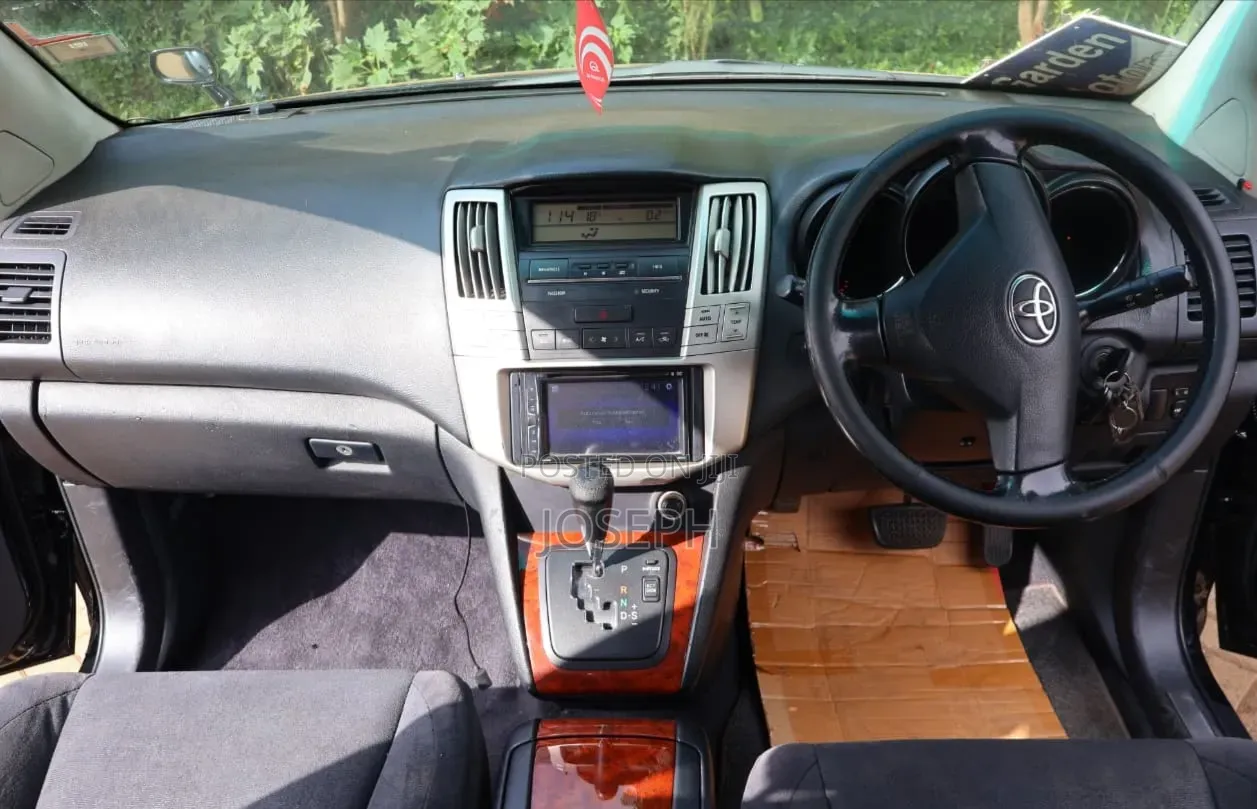 Toyota Harrier 2011 Black