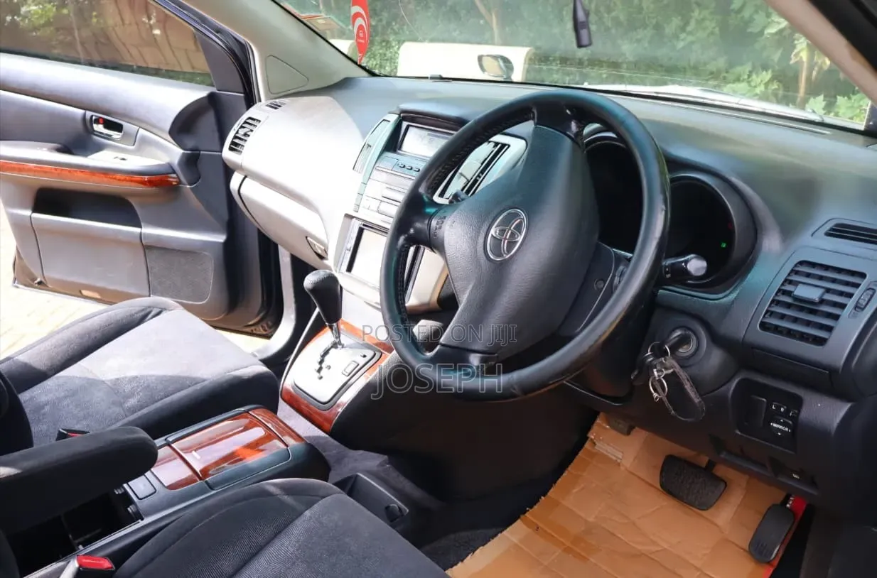 Toyota Harrier 2011 Black