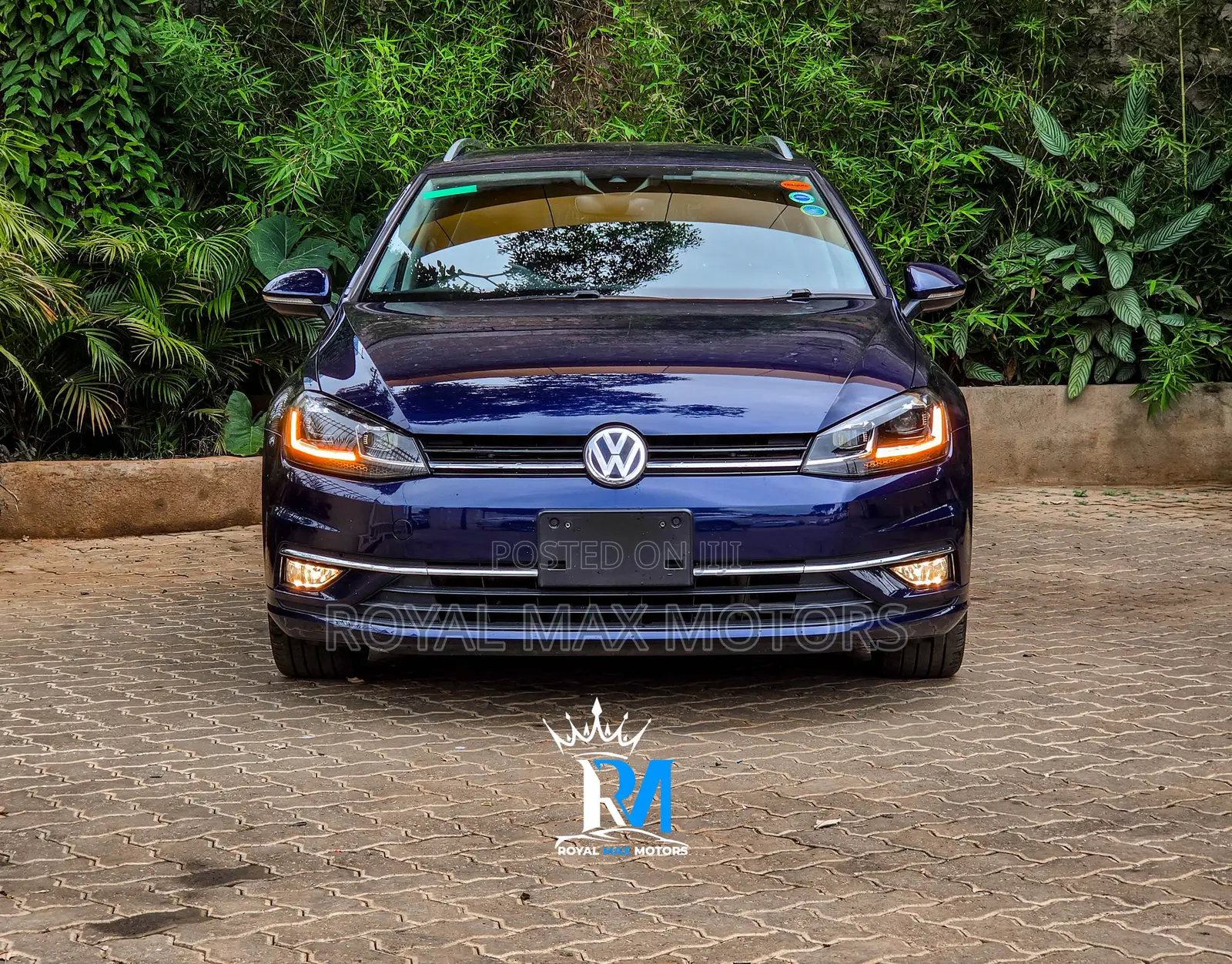 Volkswagen Golf Variant 2019 Blue