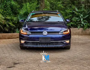 Volkswagen Golf Variant 2019 Blue