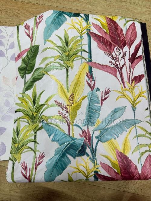 Flower Designed Wallpaper