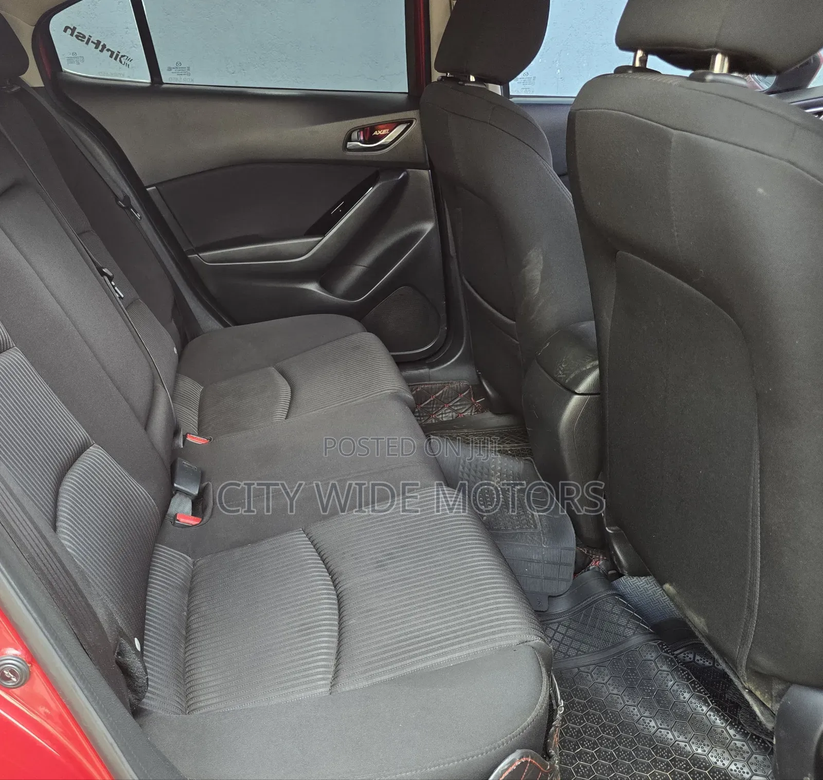 Mazda Axela 2017 Red