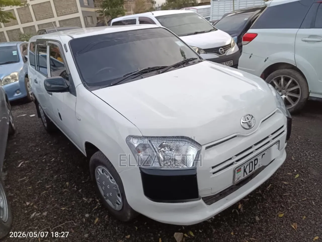 Toyota Succeed SV Premium 2016 White