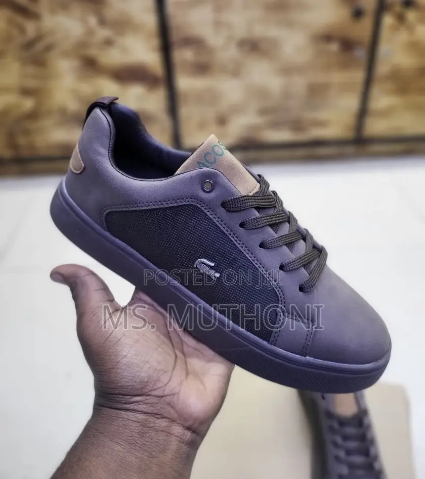 Vintage Look Lacoste Gents Casual Sneakers Size 40-45