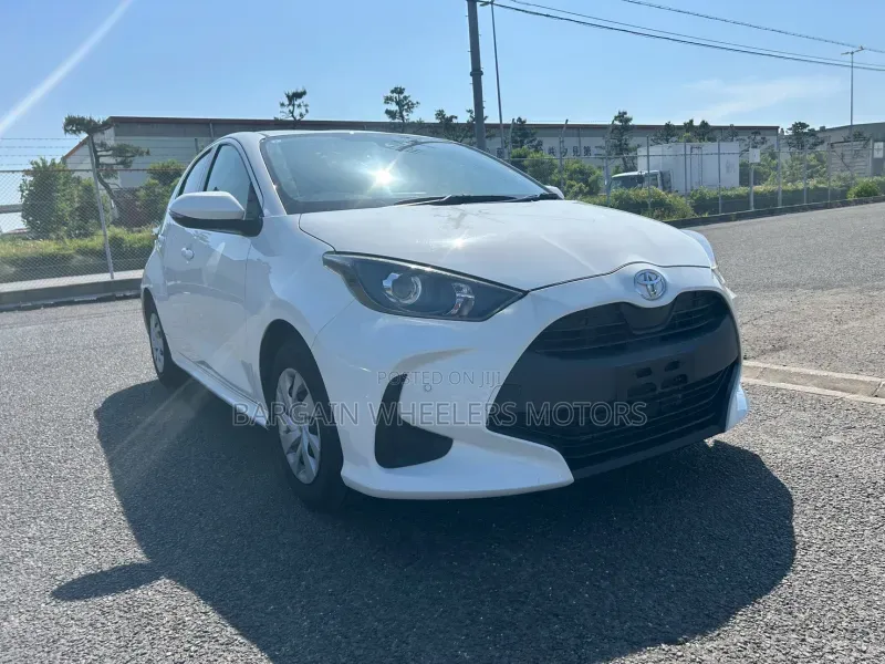 Toyota Yaris 2019 White
