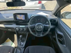 Toyota Yaris 2019 White