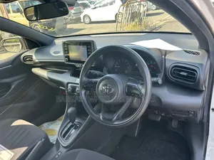 Toyota Yaris 2019 White
