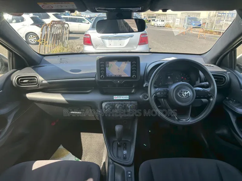 Toyota Yaris 2019 White