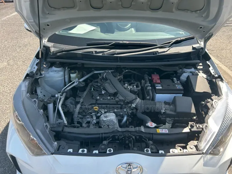 Toyota Yaris 2019 White