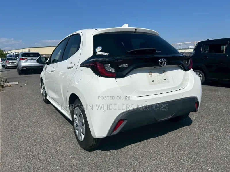 Toyota Yaris 2019 White