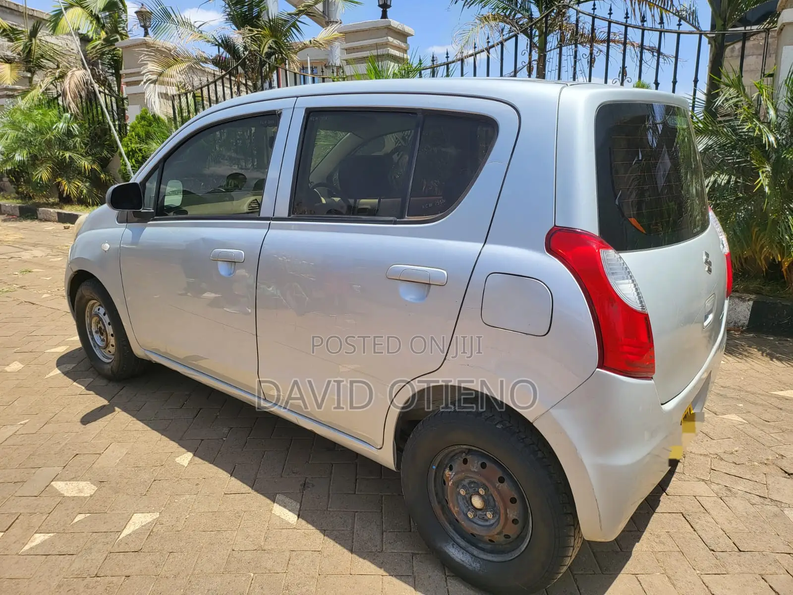 Suzuki Alto 1.0 2012 Silver