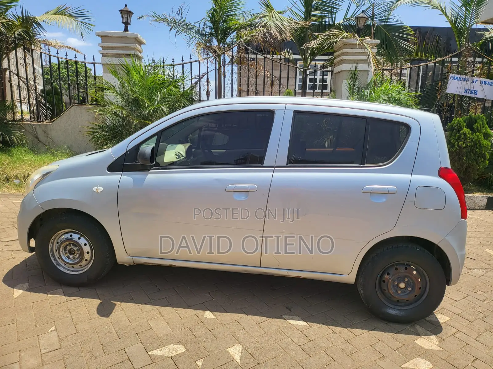Suzuki Alto 1.0 2012 Silver