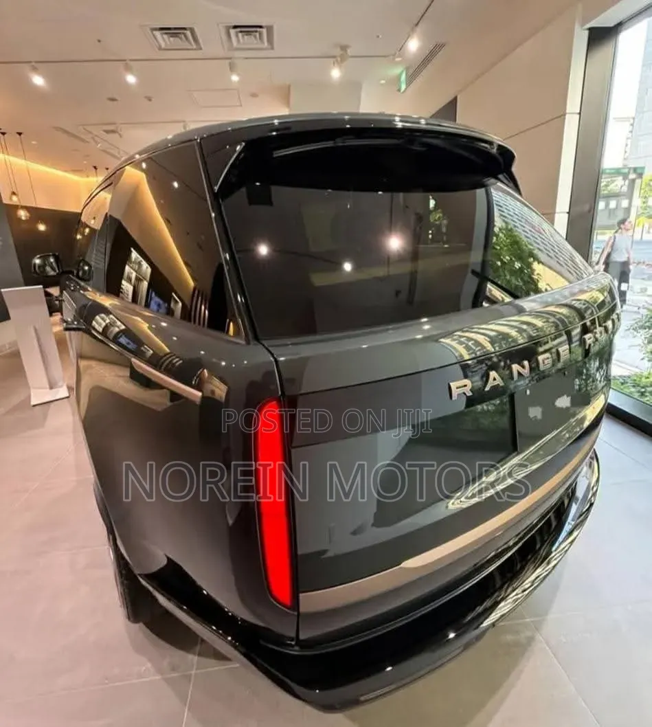 Land Rover Range Rover 2023 Gray