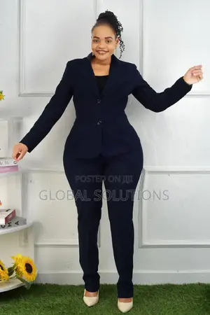Classy Ladies' Trouser Suit in Black With a Textured Pattern