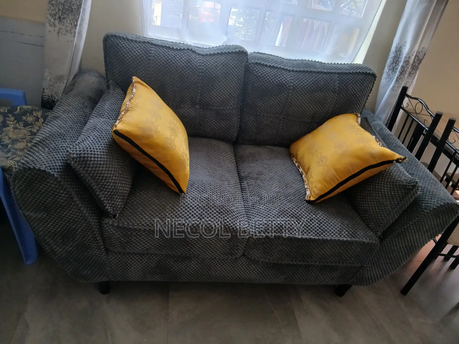 Butterfly Seats 5 Seater