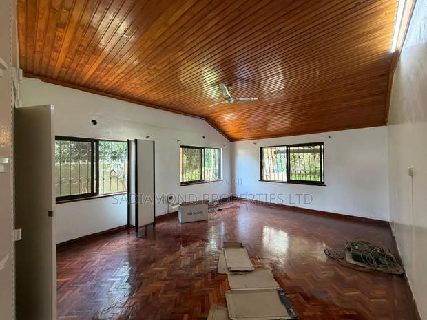 4bdrm Villa in Spring Valley for rent - thumbnail 10