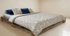 5×6 Pallet Bed – Simple Pallet Bed Frame, Strong Affordable