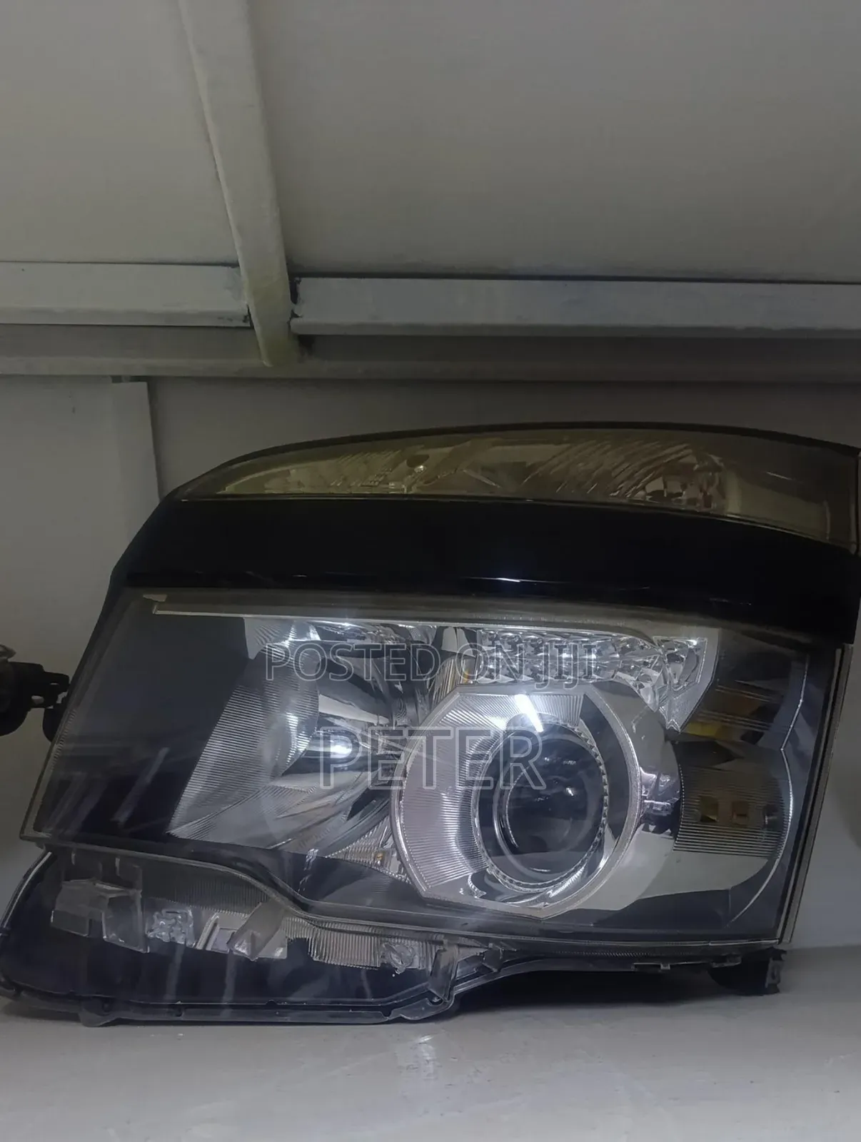 Voxy 2010 Headlight Nonzen