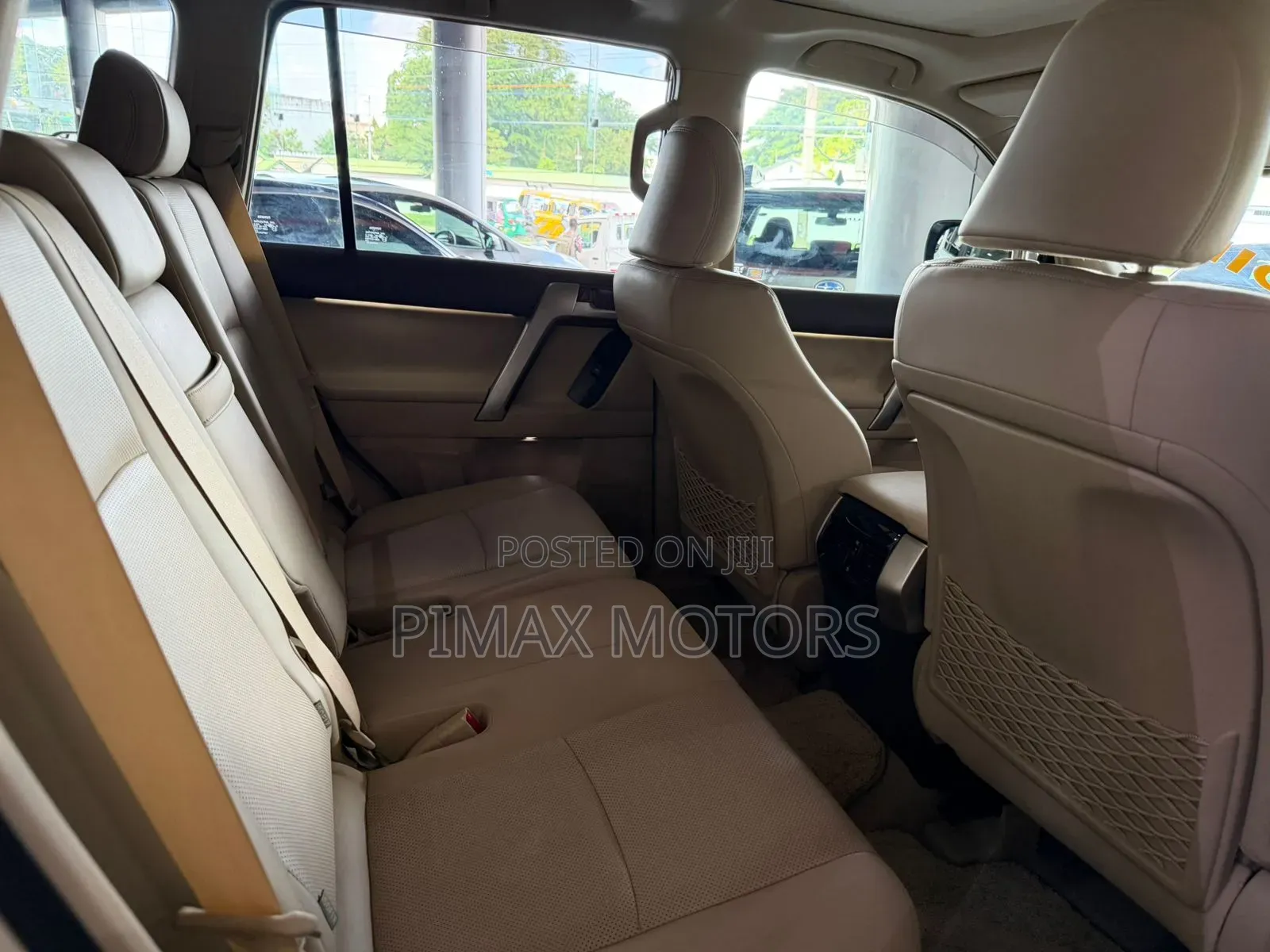 Toyota Land Cruiser Prado 2018 White