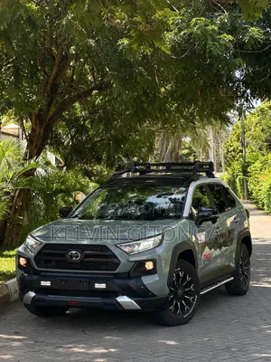 Toyota RAV4 2019 Green