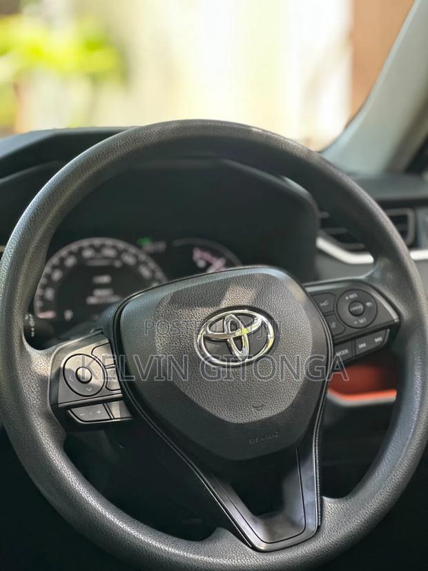 Toyota RAV4 2019 Green - thumbnail 4