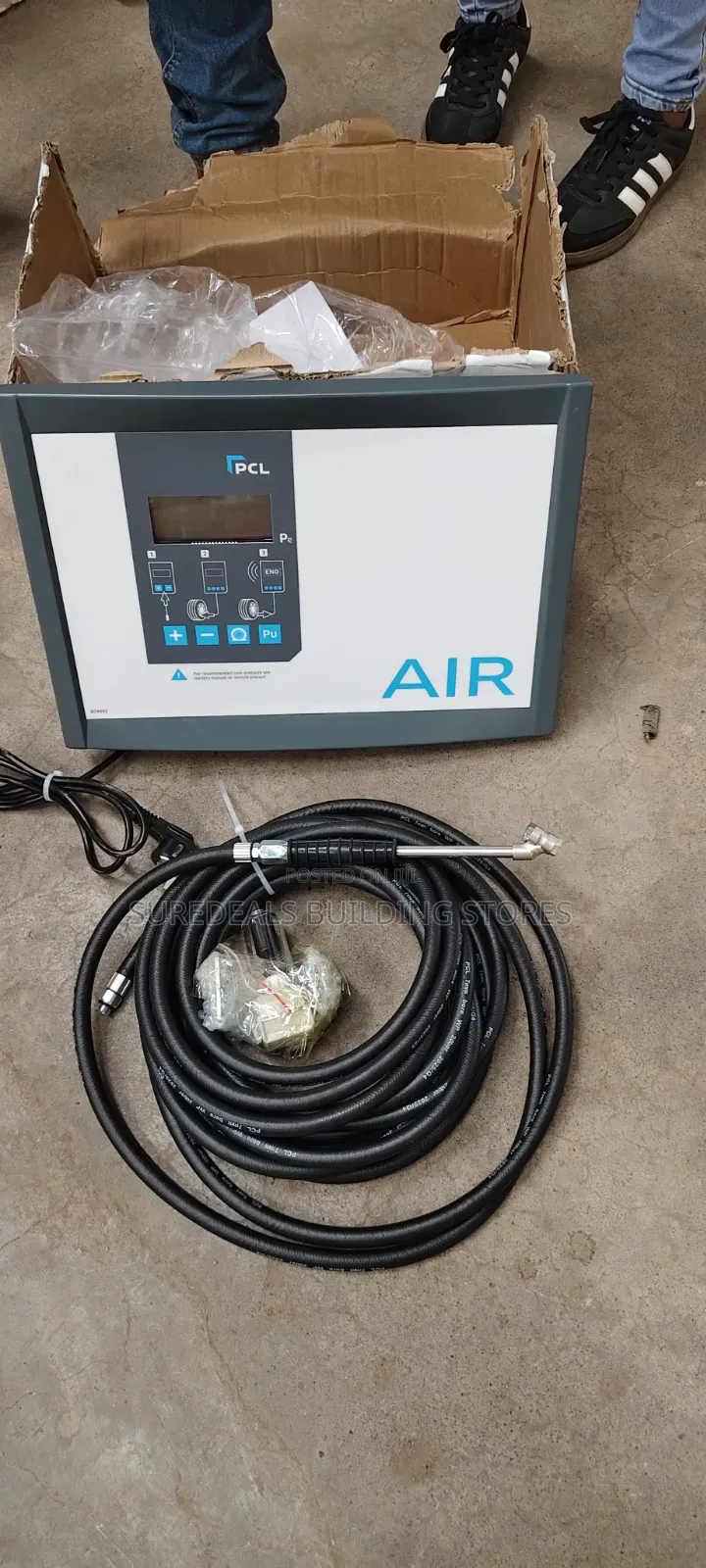 PCL D10 Digital Wall-Mounted Tyre Inflator