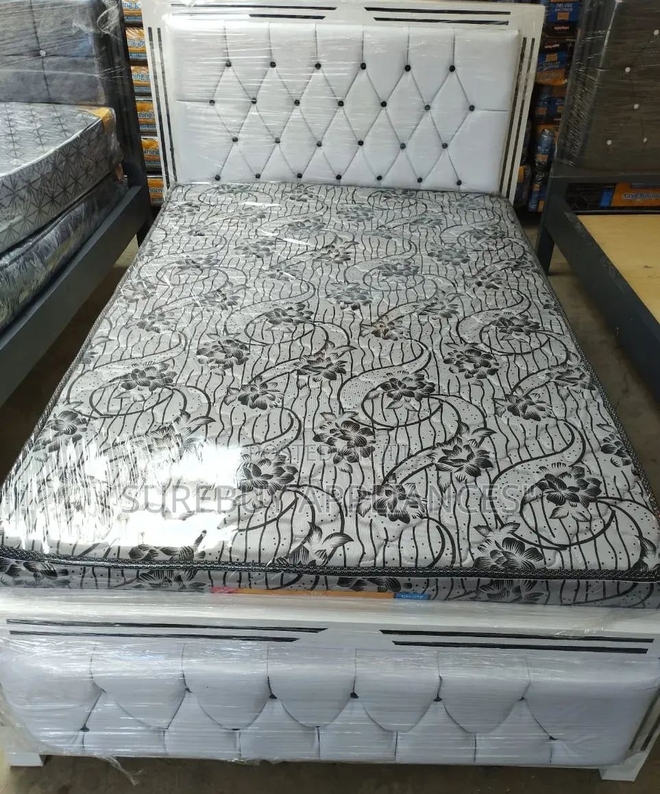 Luxury 4x6 Moquette Bed With Soft Fabric Finish
