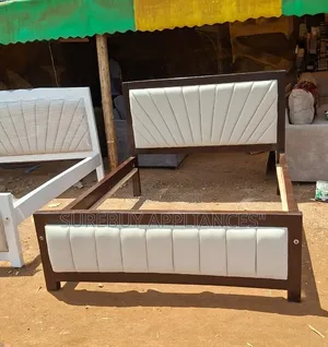 Modern 5x6 Moquette Bed – Stylish Durable Design