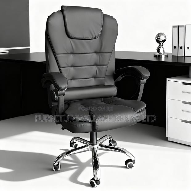 Leather Office Seat With Footrest