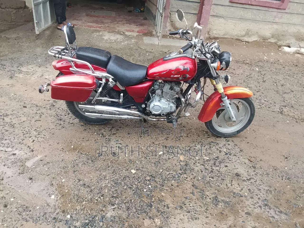 SanLG SL150-6 2012 Red