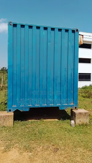 Containers With Land for Lease