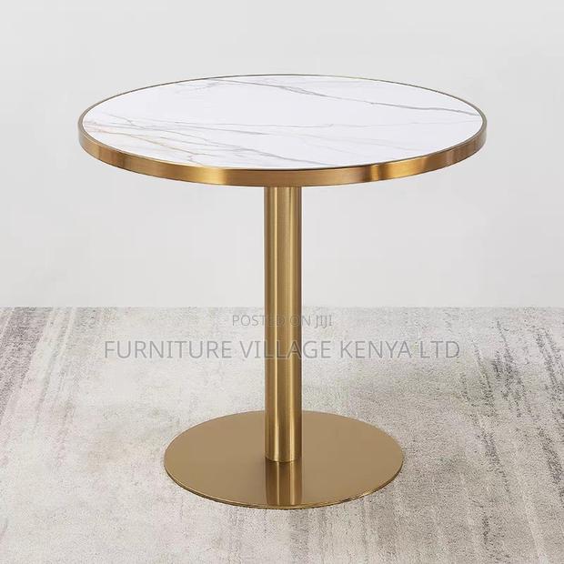 Round Silver Tulip Dining Table - thumbnail 3