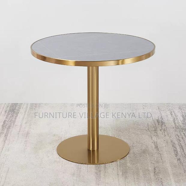 Round Silver Tulip Dining Table - thumbnail 2