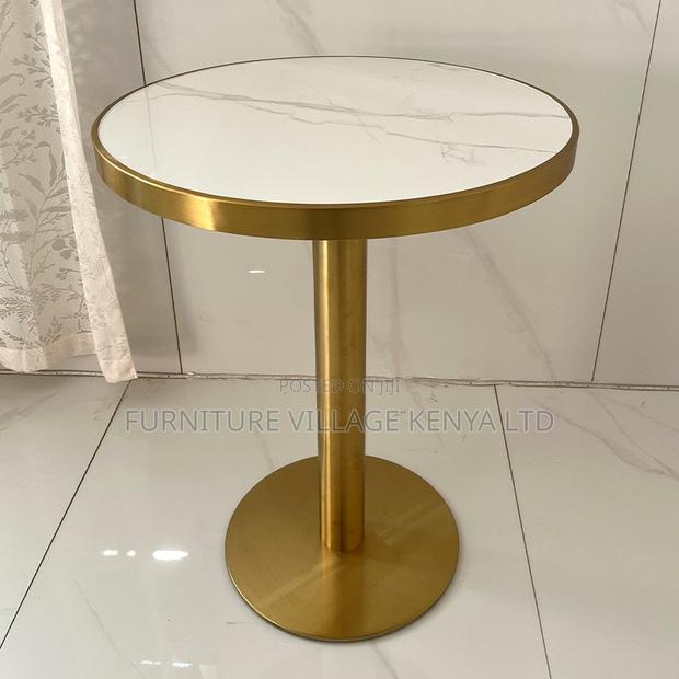 Round Silver Tulip Dining Table - thumbnail 4