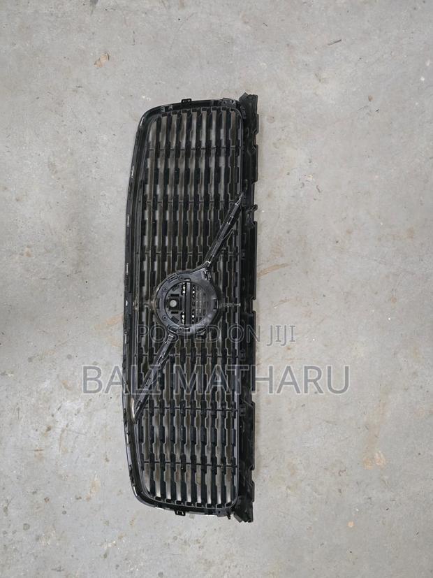 Volvo Grill - thumbnail 2