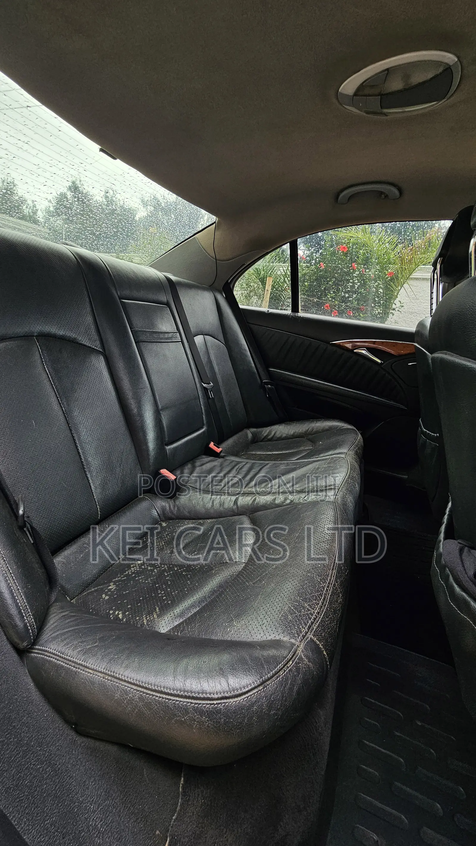 Mercedes-Benz E200 2006 White