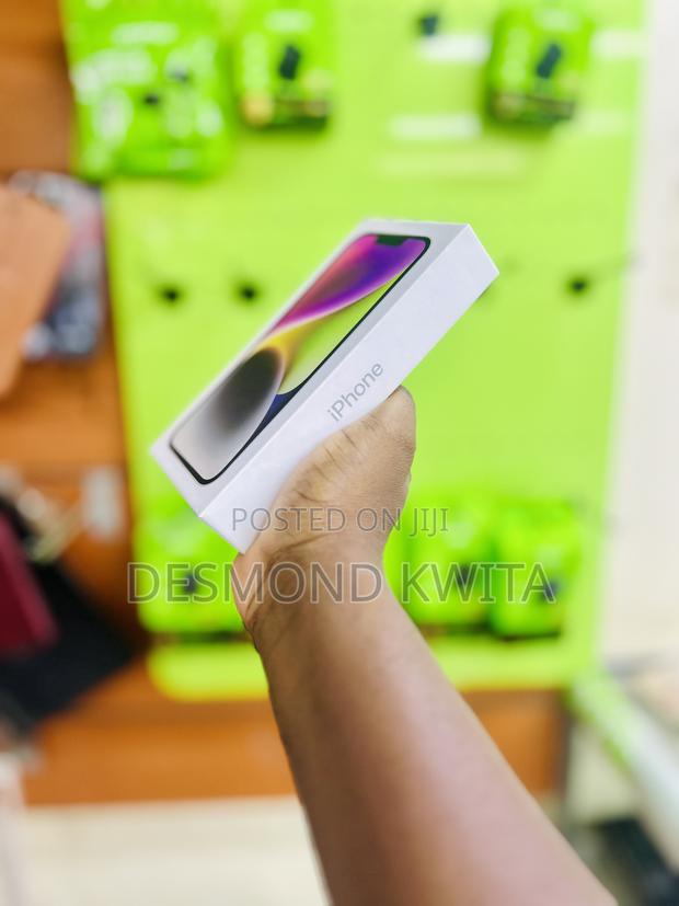 New Apple iPhone 14 128 GB White - thumbnail 2