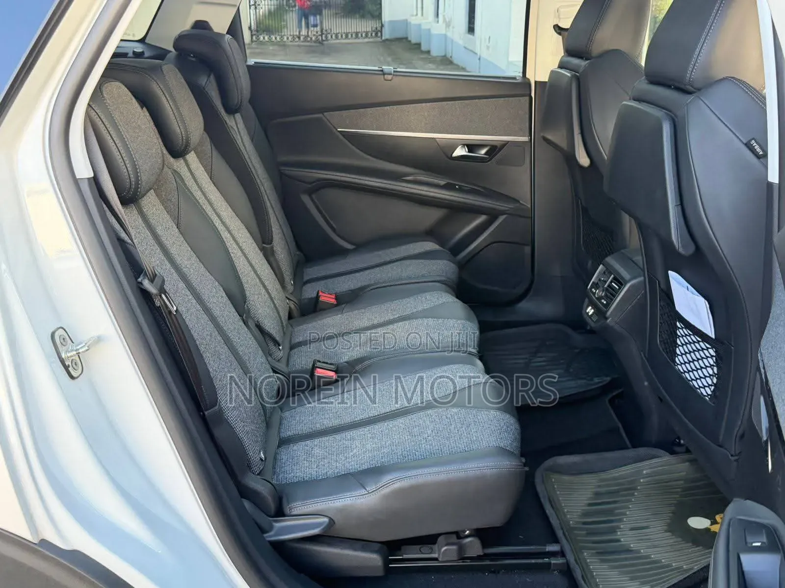 Peugeot 5008 2020 Off white