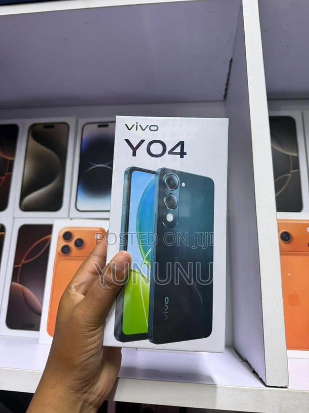 New Vivo Y04 64 GB Gold