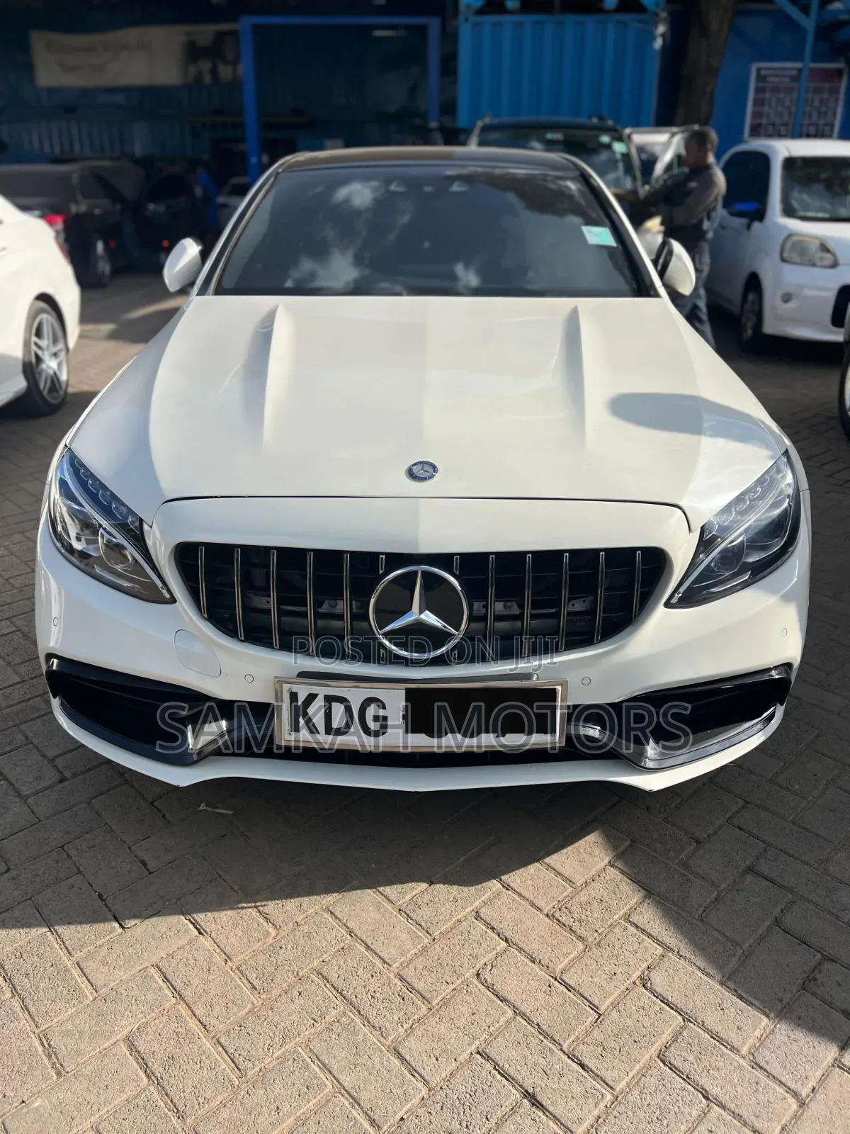 Mercedes-Benz C200 2016 White