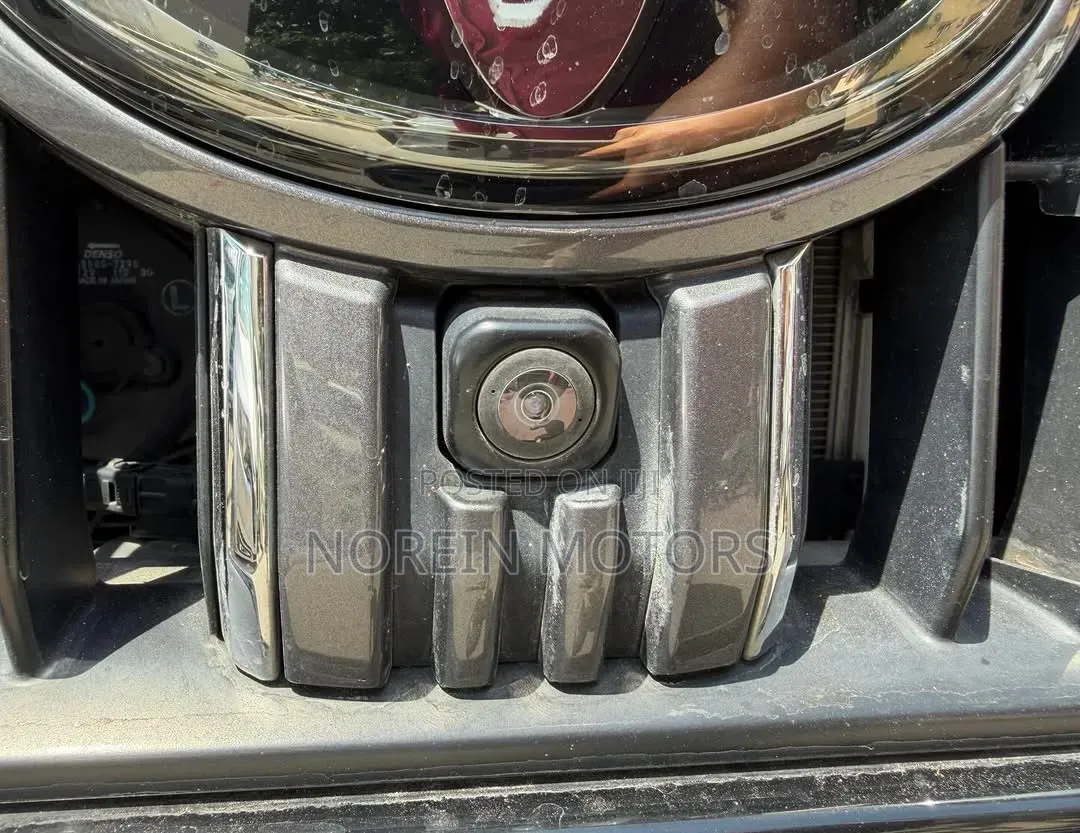 Toyota Land Cruiser Prado 4.0 Petrol TX 2020 Off white