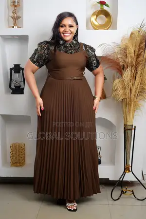 Elegant Long Pleated Dresses