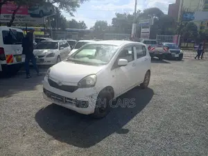 Daihatsu Mira 2015 White