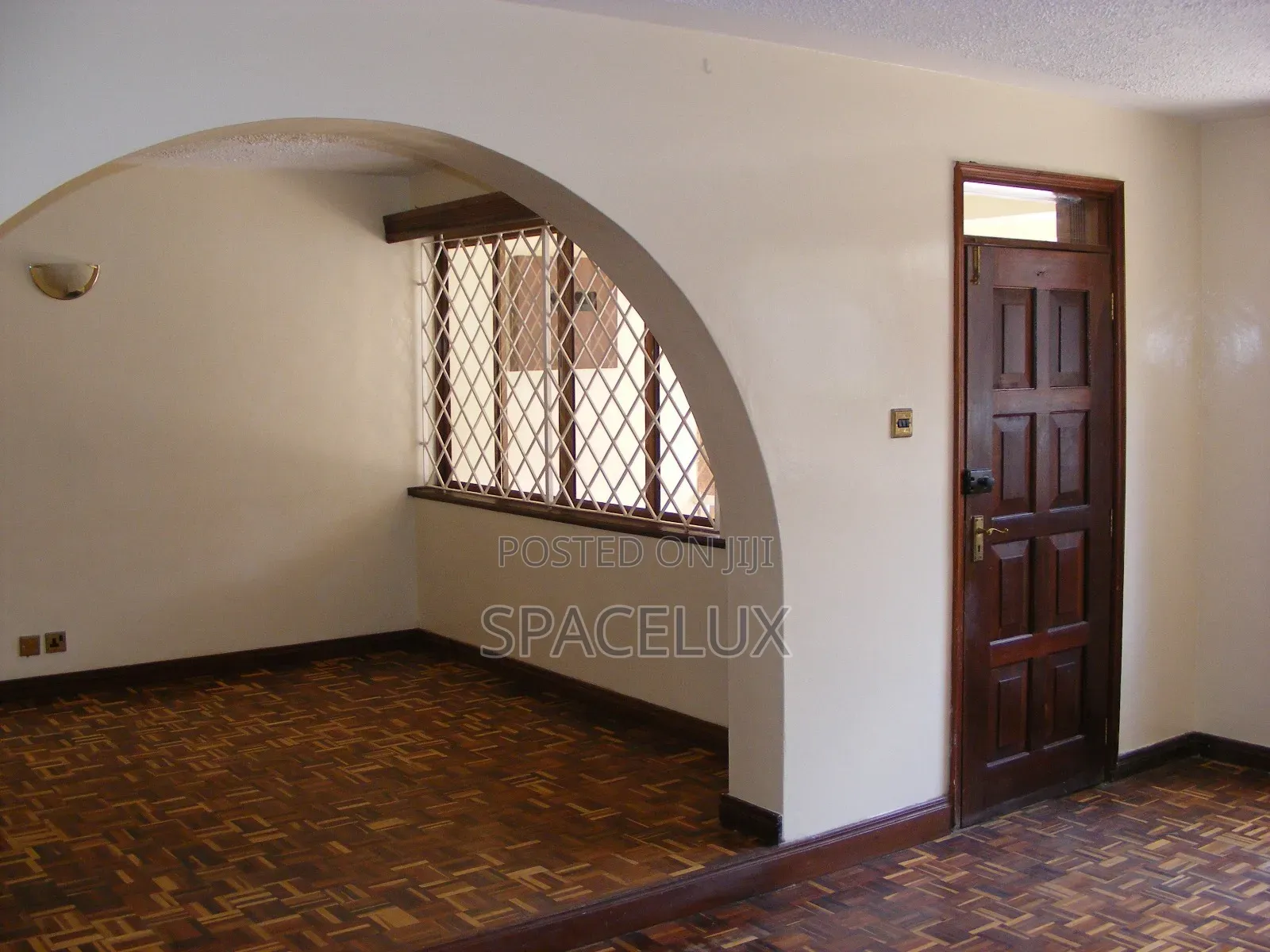 4bdrm Townhouse/Terrace in Lavington, Valley Arcade for sale