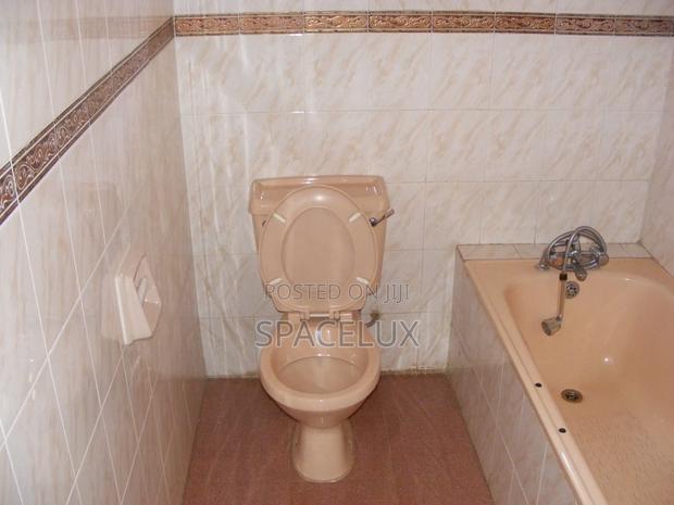 4bdrm Maisonette in Lavington, Valley Arcade for sale - thumbnail 10