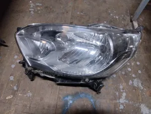 Nissan Dayz Roox Headlight Non Zenon