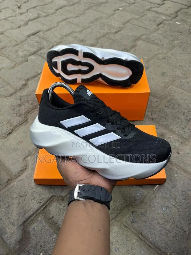 Adidas Unisex Sneakers