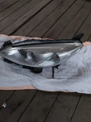 Mazda Primacy Headlight Xenon